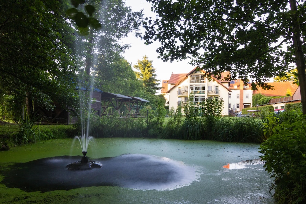 Hotel & Restaurant Am Alten Rhin - carbon neutral hotel in Neuruppin