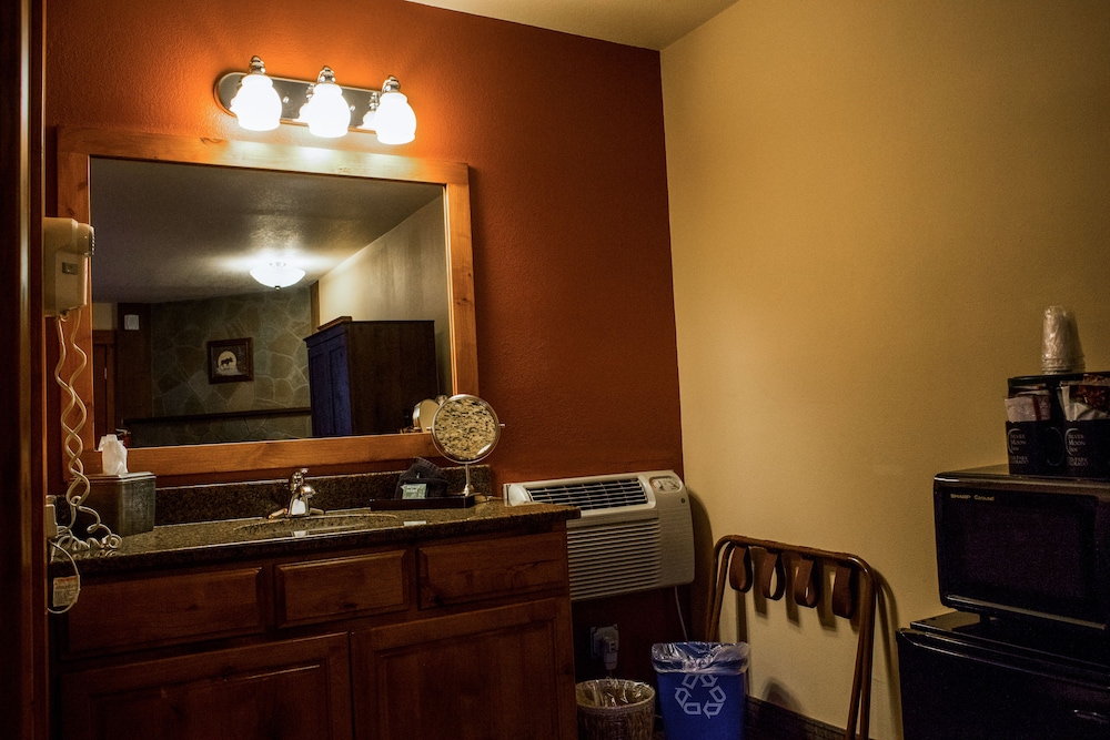 Silver Moon Inn - photo 163