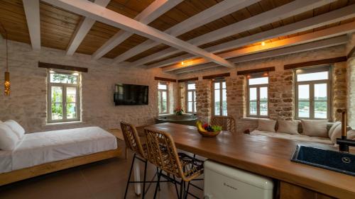 Pargas Distillery Suites — Parga — photo 3