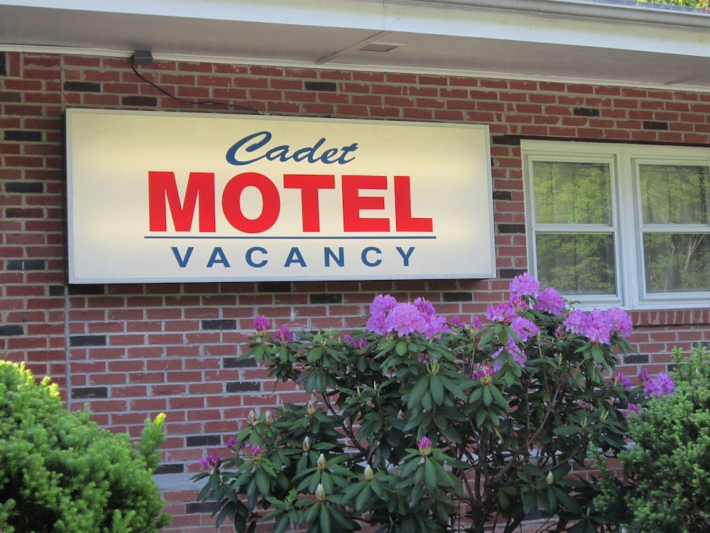 Cadet Motel - photo 47
