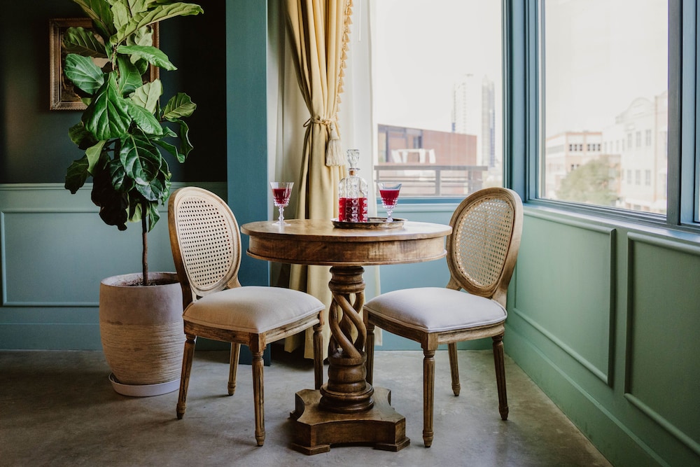 The Frances Modern Inn - photo 41