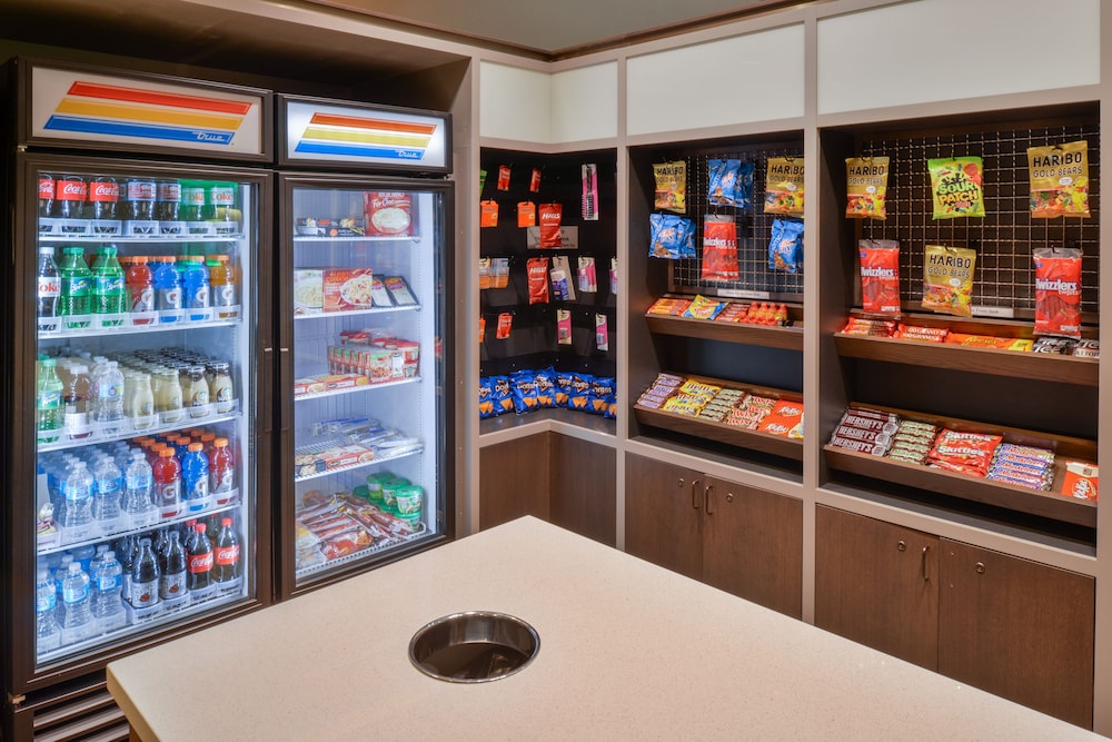 Holiday Inn Kansas City Airport by IHG - photo 38