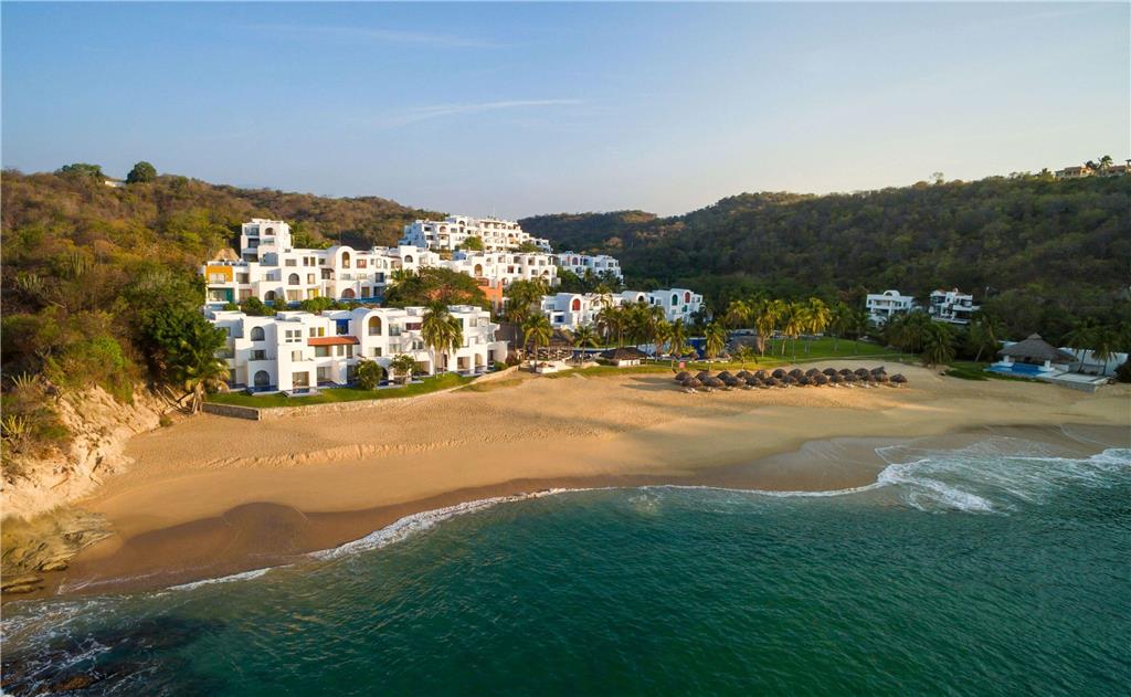Camino Real Zaashila Huatulco in Santa Maria Huatulco, Mexico