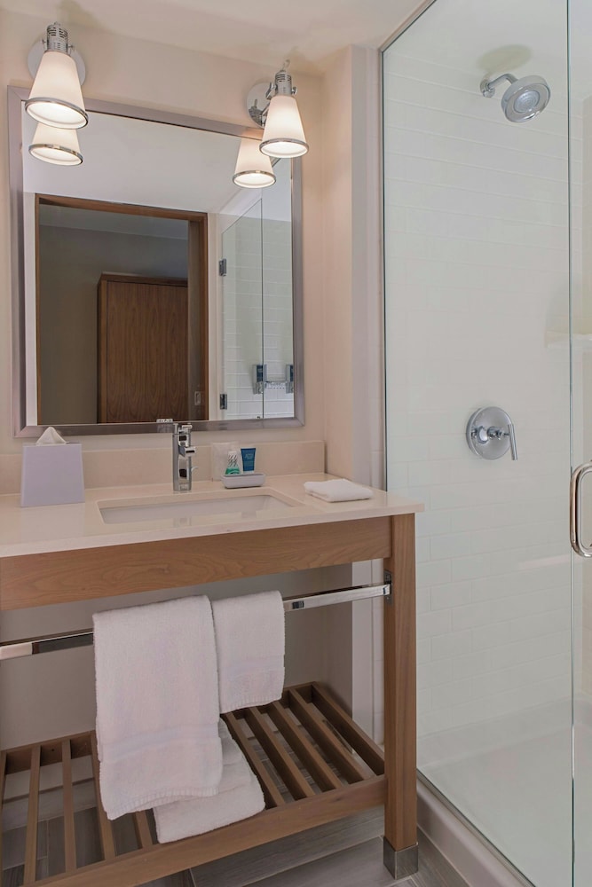 Four Points By Sheraton Midland - photo 18