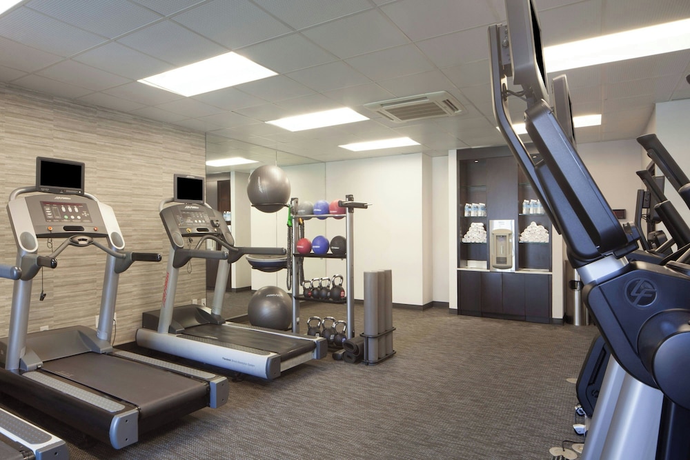 Courtyard by Marriott Oakland Airport - photo 41