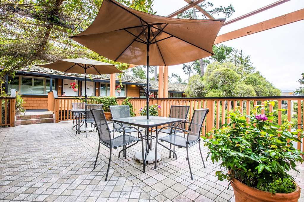 Clarion Collection Carmel Oaks Inn - photo 34