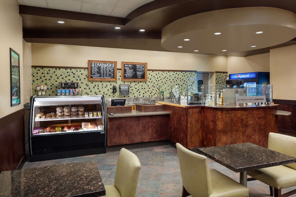 DoubleTree by Hilton Boston North Shore - photo 38