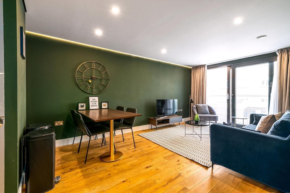 Trendy Kings Cross Flat — 4-Star Luxury Hotel in London, United Kingdom
