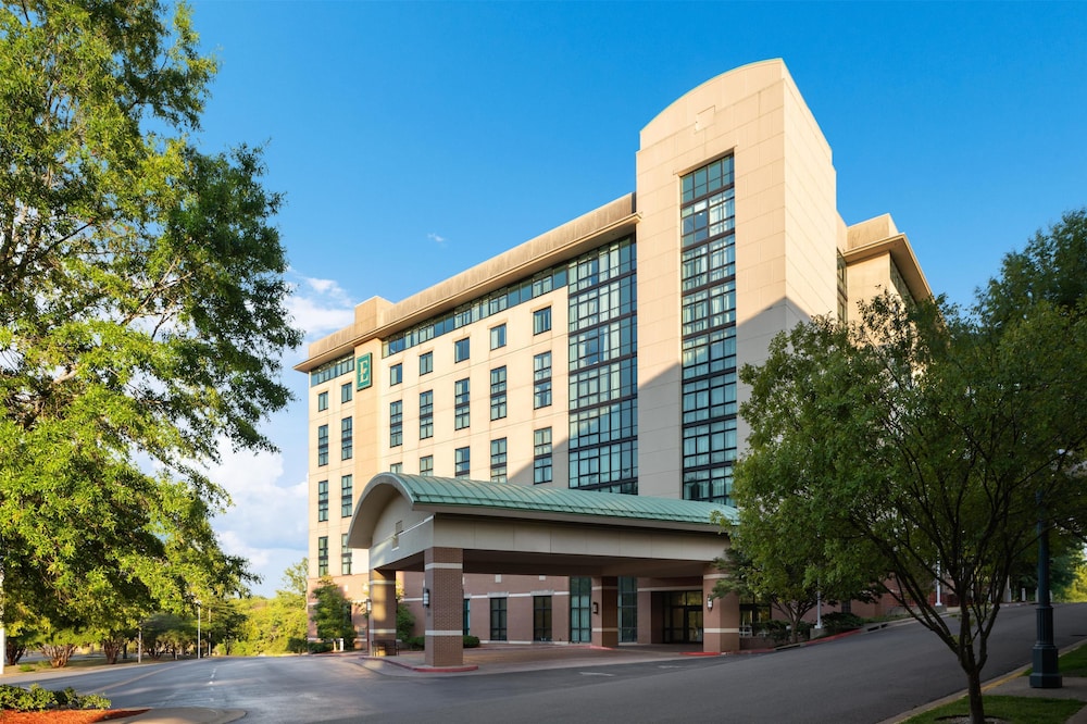 Embassy Suites by Hilton at Hot Springs Convention Center in Hot Springs, United States
