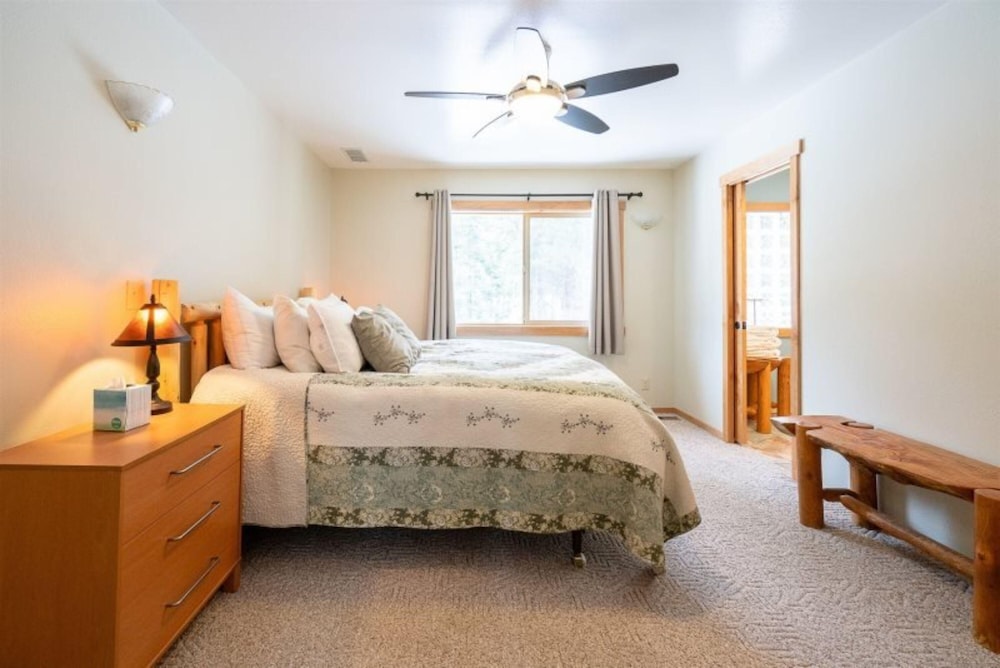 The Smitty Place by Casago McCall Donerightmanagement - photo 6