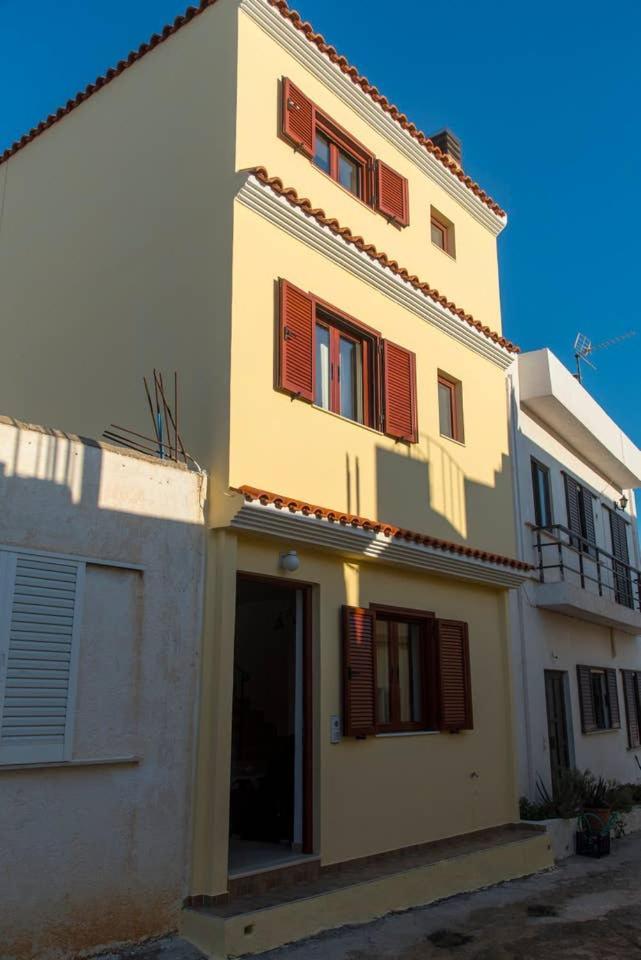 Cosy House — 4-Star Luxury Hotel in Palekastro, Greece