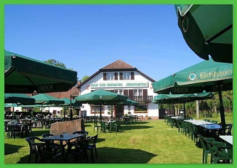 Hotel Restaurant Johanniskreuz — hotel in Trippstadt