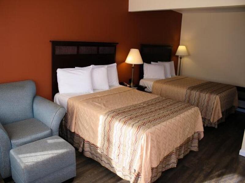 Valley Oaks Inn Woodland - photo 7