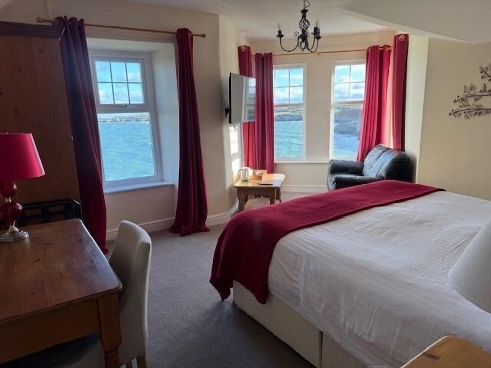 The Trecastell Hotel — Amlwch — photo 5