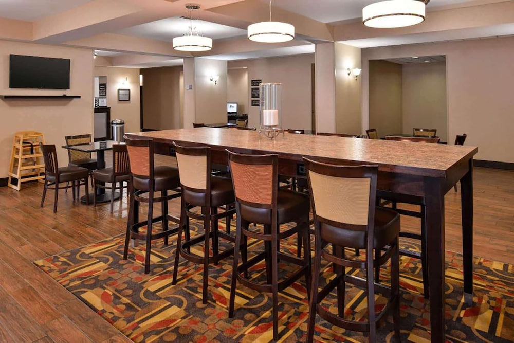Wingate by Wyndham Steubenville - photo 21
