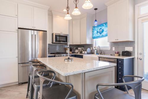 40 East Peach Bound by Oak Island Accommodations - photo 43