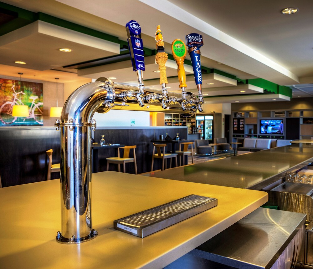 Holiday Inn Express Richmond by IHG - photo 8