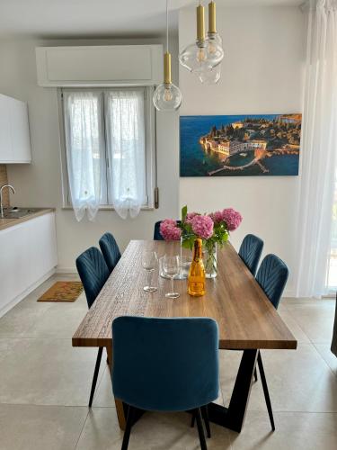 Casa blu relax — 4-Star Luxury Hotel in Garda, Italy