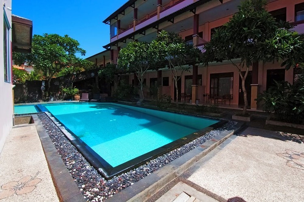Pesona Beach Inn - last minute hotel in Kuta