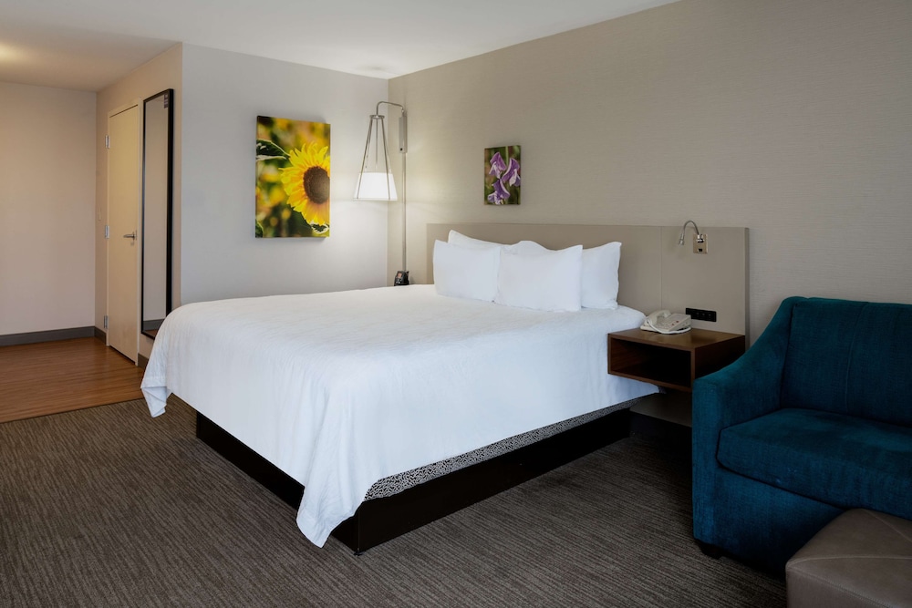 Hilton Garden Inn Folsom - photo 22