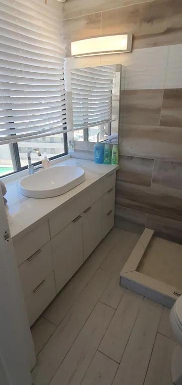 Waikiki beach modern studio No resort fee Best location — Honolulu — photo 5