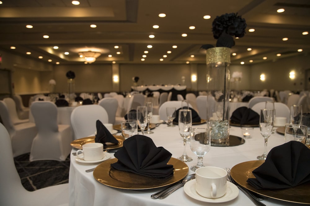 Holiday Inn Washington College Pk by IHG - photo 39