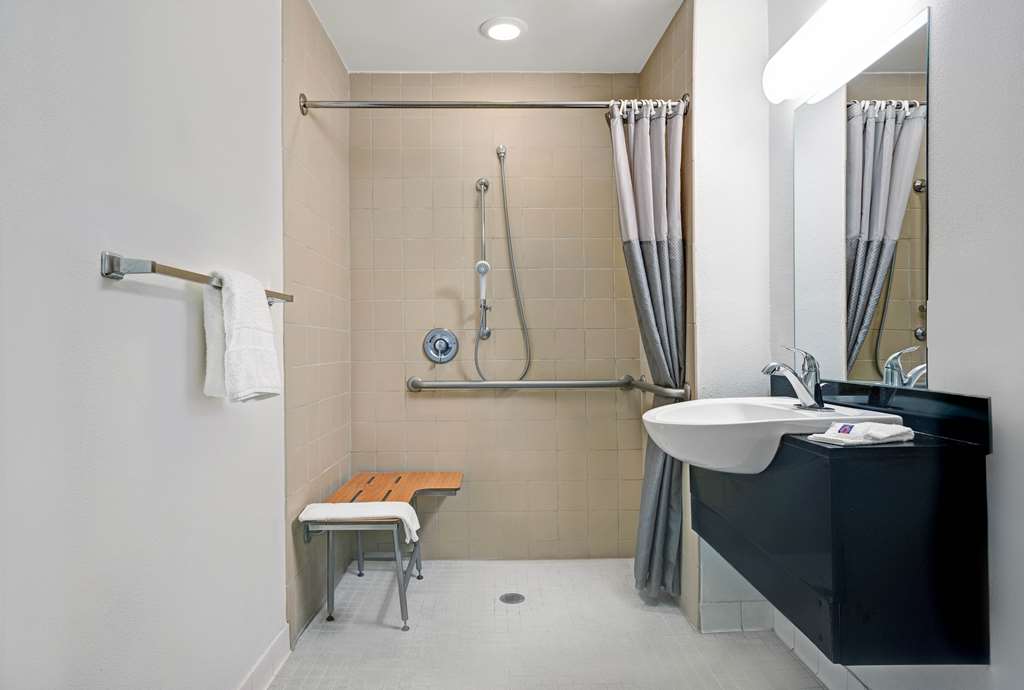 Motel 6 Troutdale OR Portland East - photo 16