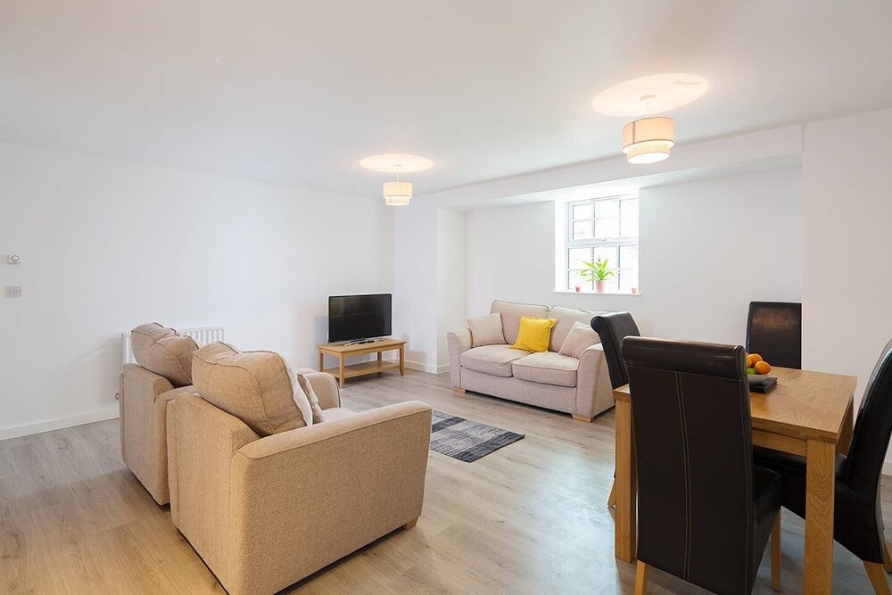 Riverside 7 — 4-Star Luxury Hotel in Maidstone, United Kingdom