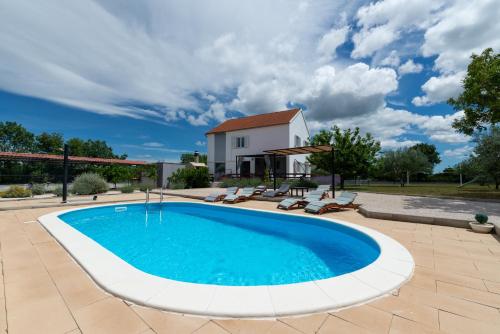 Beti in Pridraga, Croatia