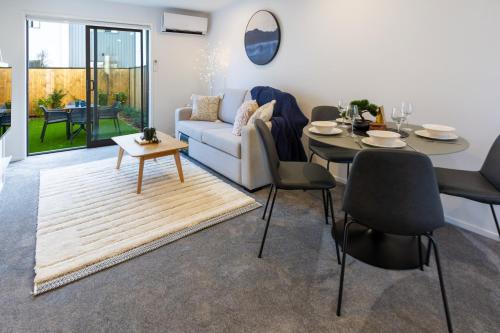 Escape at the park: 1 bed 1 bath w carpark — 4-Star Luxury Hotel in Christchurch, New Zealand