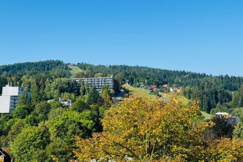 Apartament Cicha 12 Centrum Garaż — 4-Star Luxury Hotel in Krynica-Zdroj, Poland