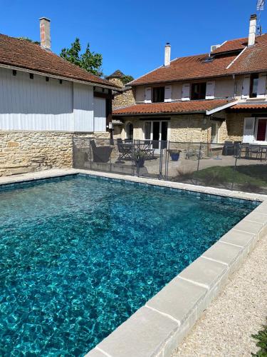 Le Saint Hilaire — hotel in Villefontaine