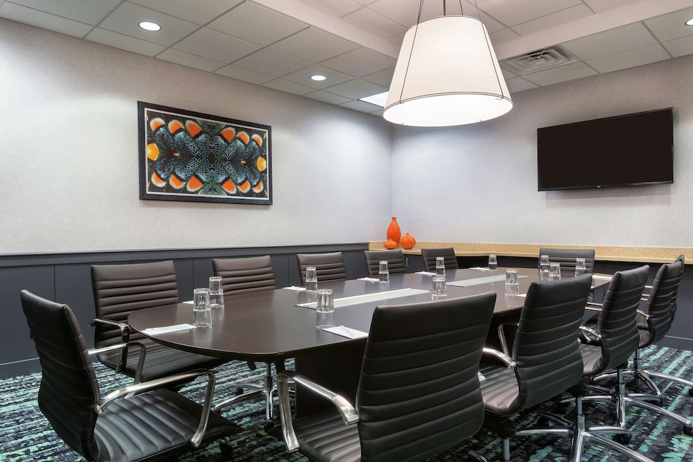 Embassy Suites by Hilton Orlando Airport - photo 49