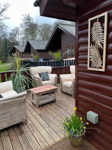 Max's Woodland Lodge — 4-Star Luxury Hotel in Bridlington, United Kingdom