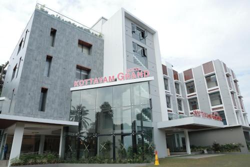 Hotel Kottayam Grand in Kottayam, India
