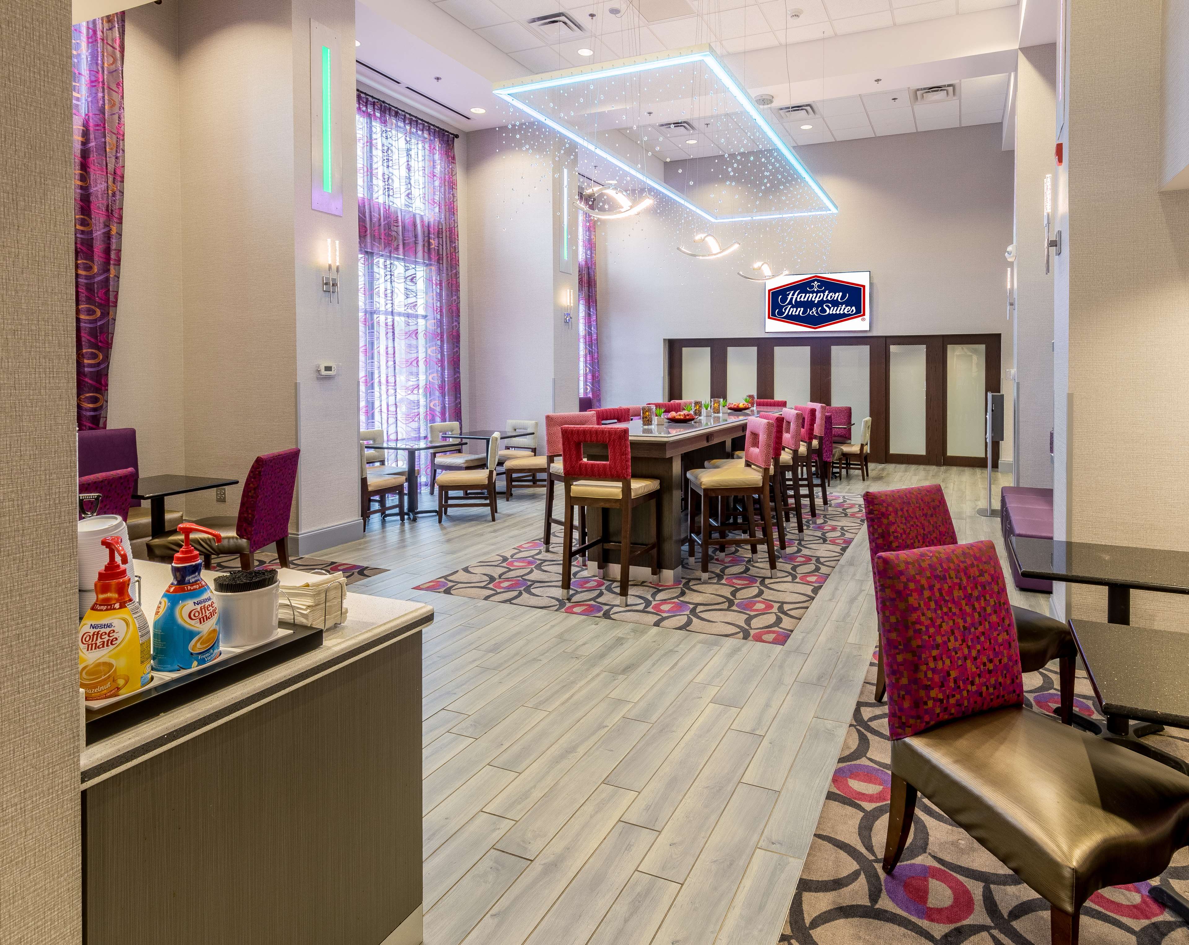 Hampton Inn & Suites Dublin - photo 15