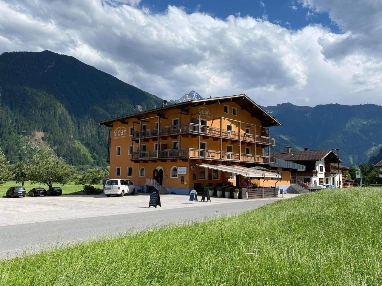Hotel Restaurant Sidan — hotel in Schwendau