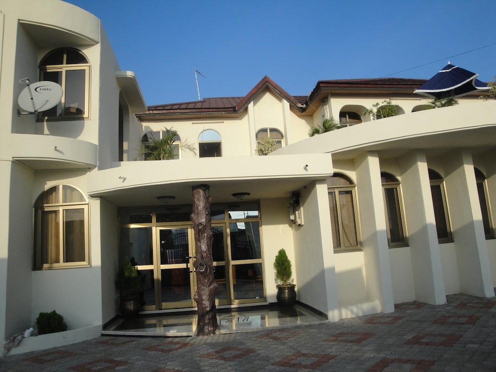 Golden Coast Hotel - last minute hotel in Accra