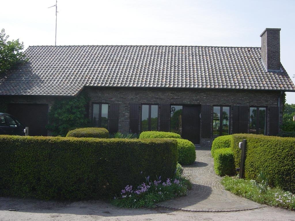 Huize Bex - carbon neutral hotel in Overpelt