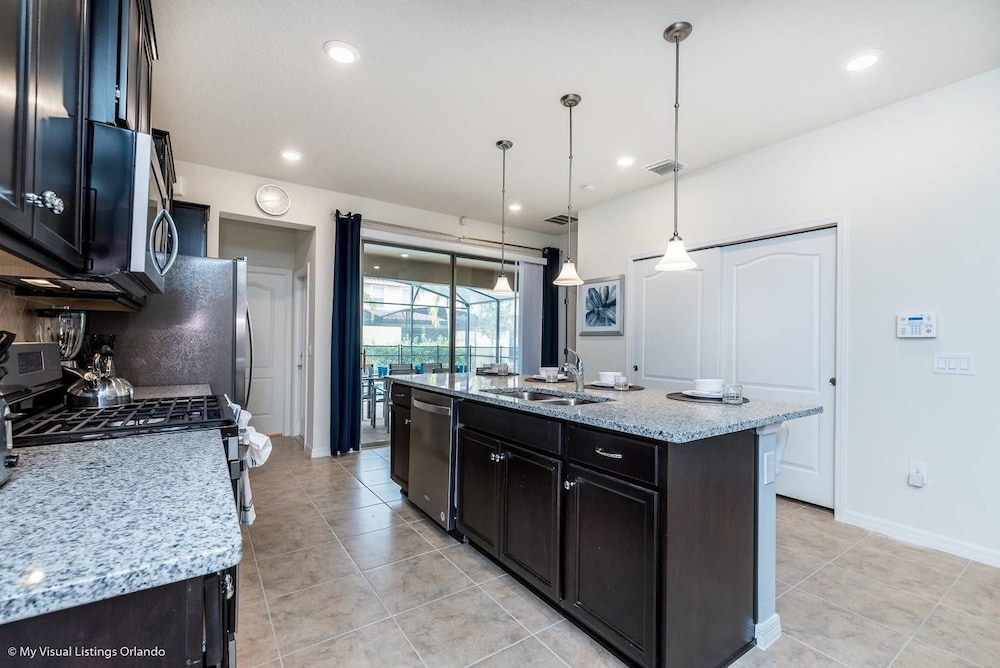 Solterra Resort Brand NEW 5bed Pool Home #5st417 - photo 18