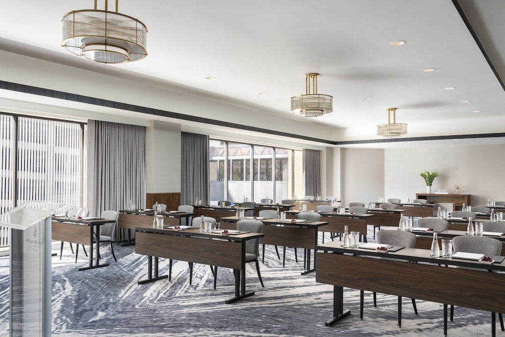 Four Seasons Hotel Houston - photo 92