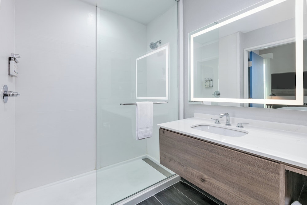 Staybridge Suites San Antonio Lackland AFB Area by IHG - photo 32