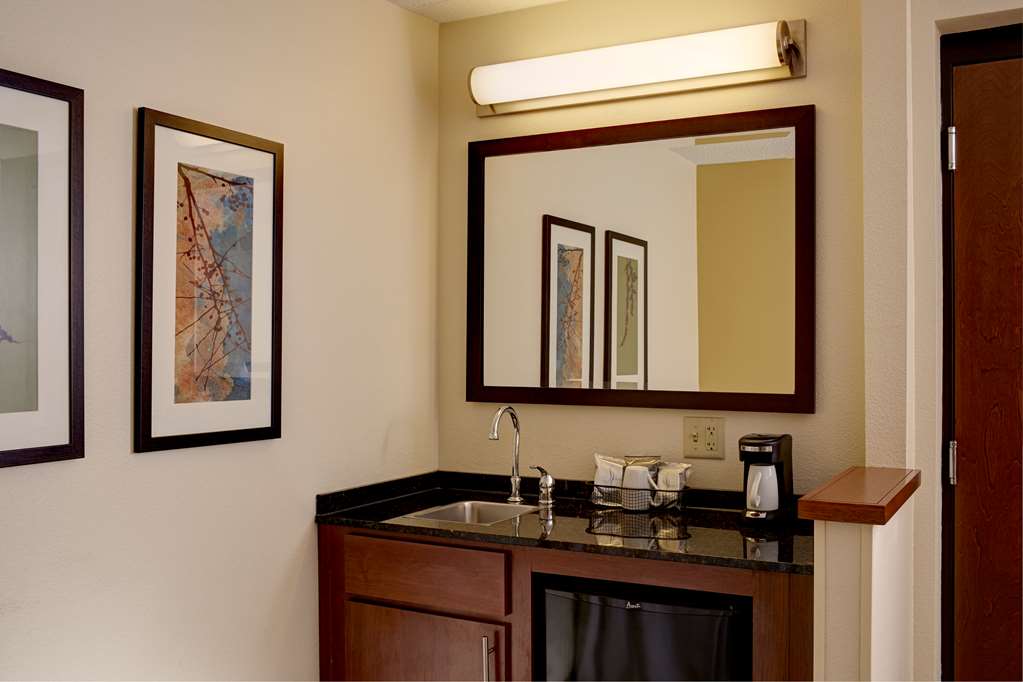 Hyatt Place Minneapolis Eden Prairie - photo 27