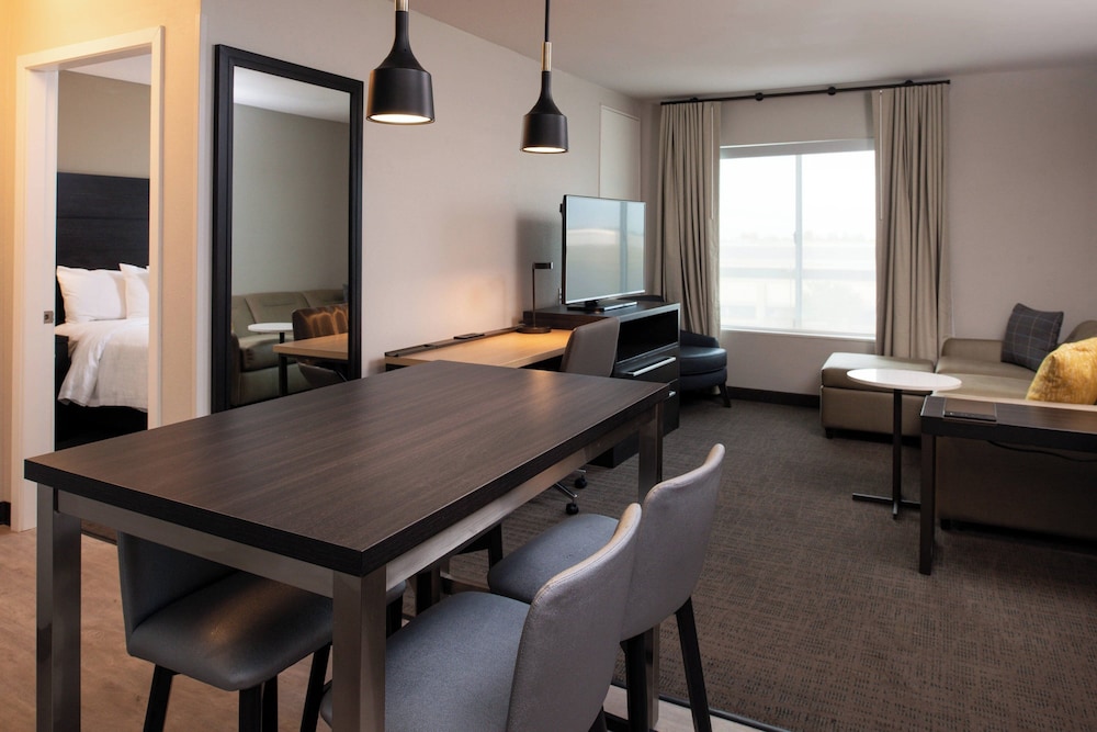 Residence Inn by Marriott Visalia - photo 3