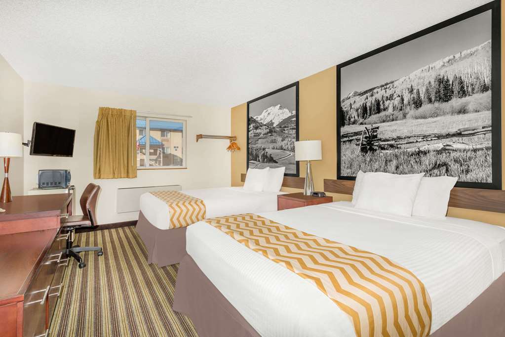 Travelodge by Wyndham Loveland Fort Collins Area - photo 6