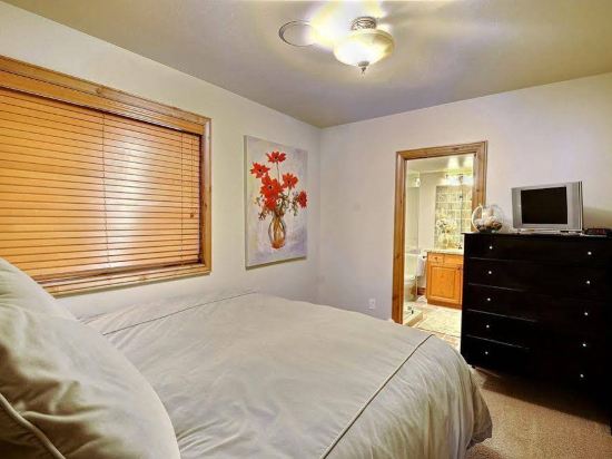 Abode On Lowell - photo 12