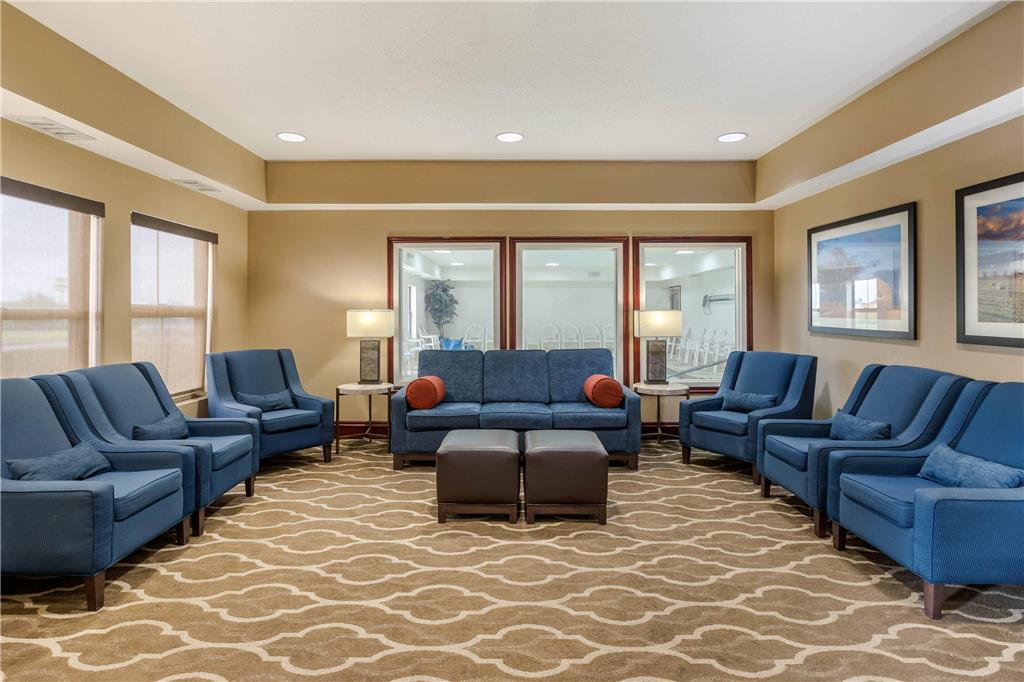 Comfort Inn Walcott near Davenport - photo 6