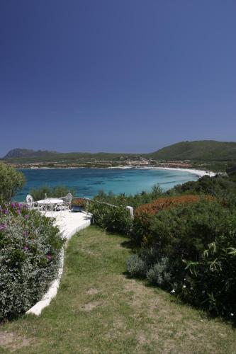 Domus de Rocas Holiday House — 4-Star Luxury Hotel in Olbia, Italy