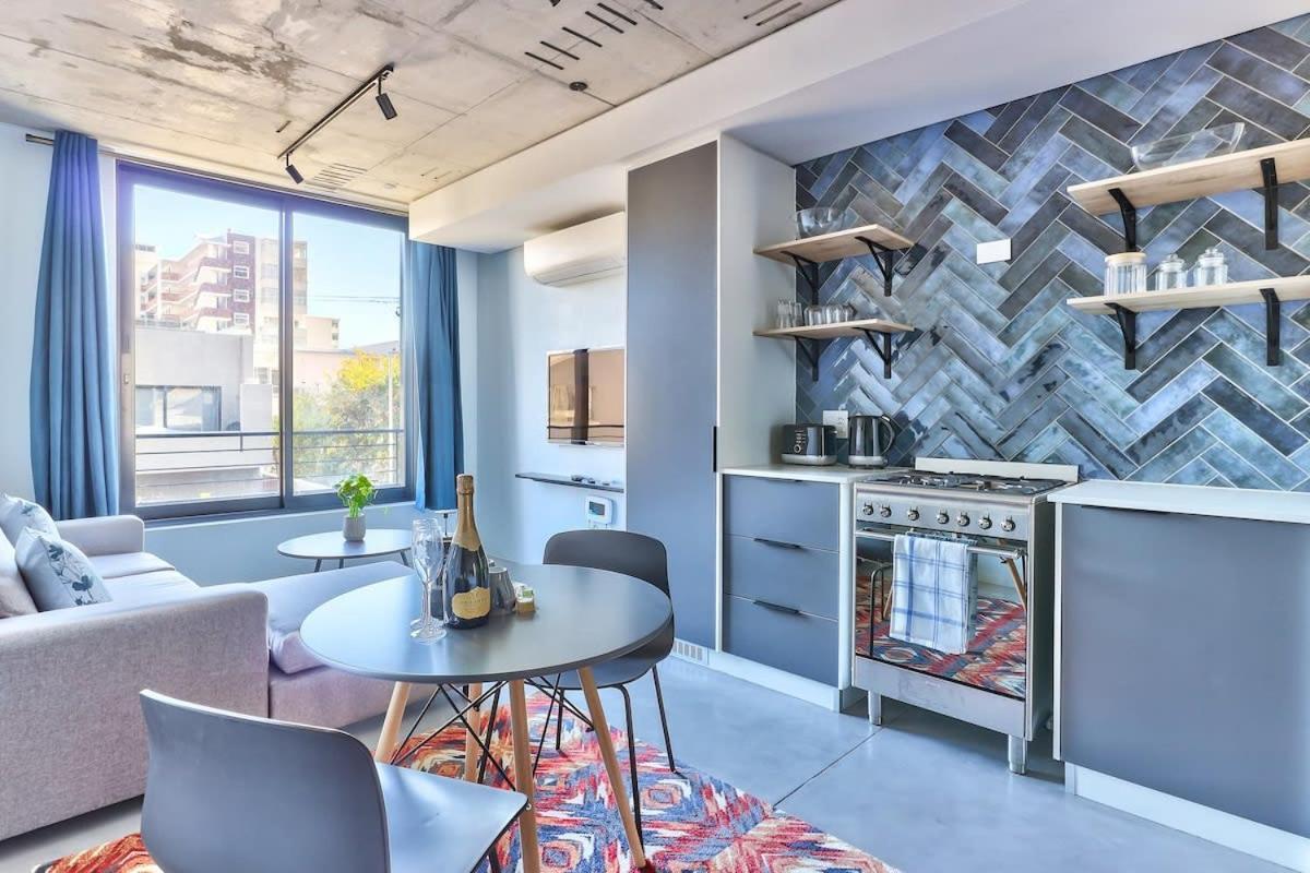 Cozy Couples Oasis Apartment
