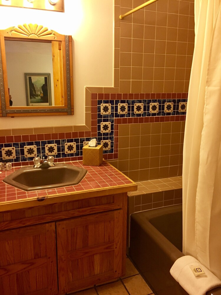 Guadalupe Inn - photo 57